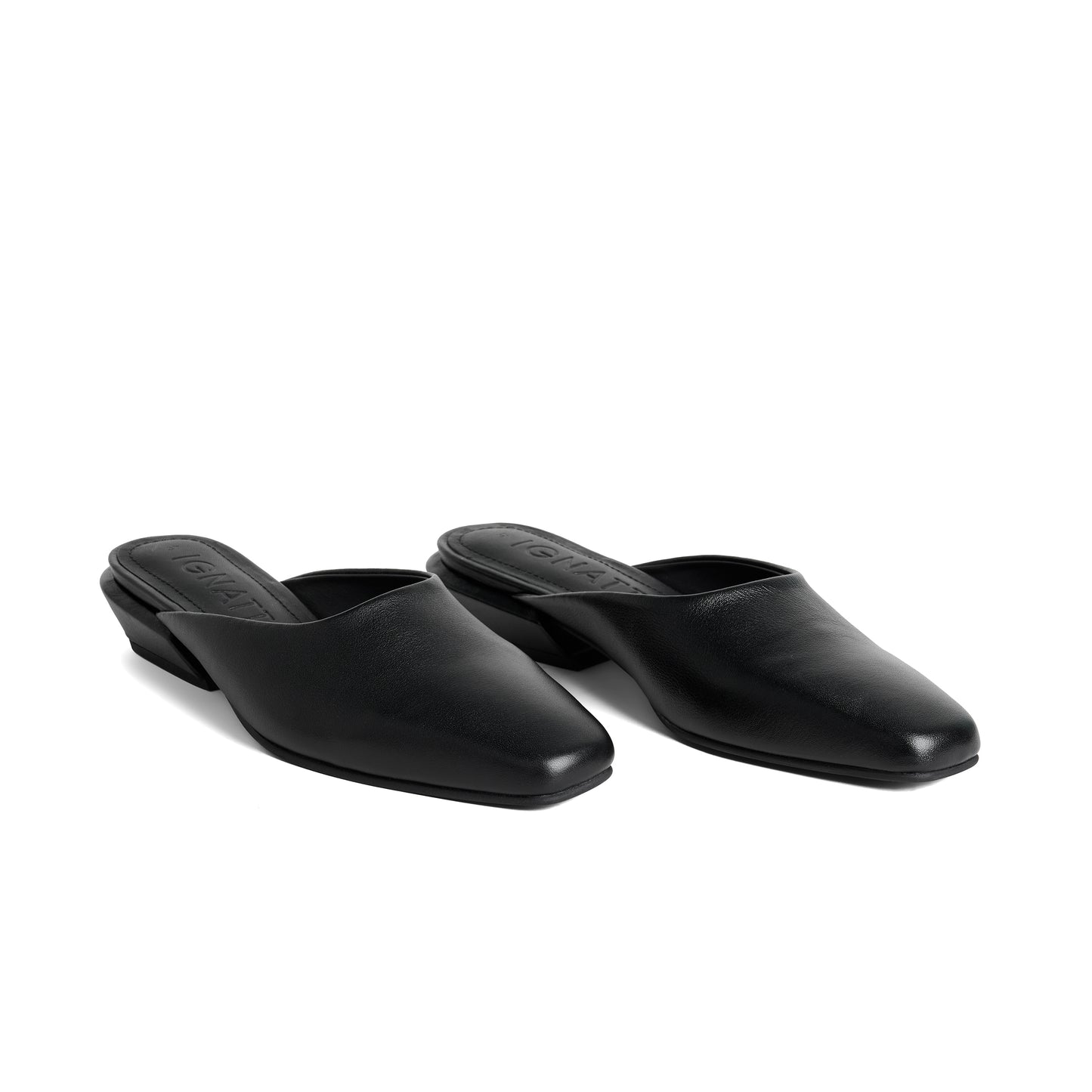 SLIPPER LESSA | NEGRO